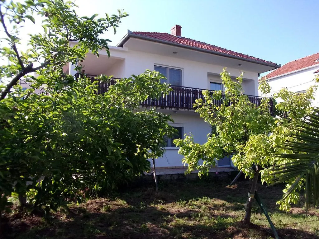 Apartments Belafuza location